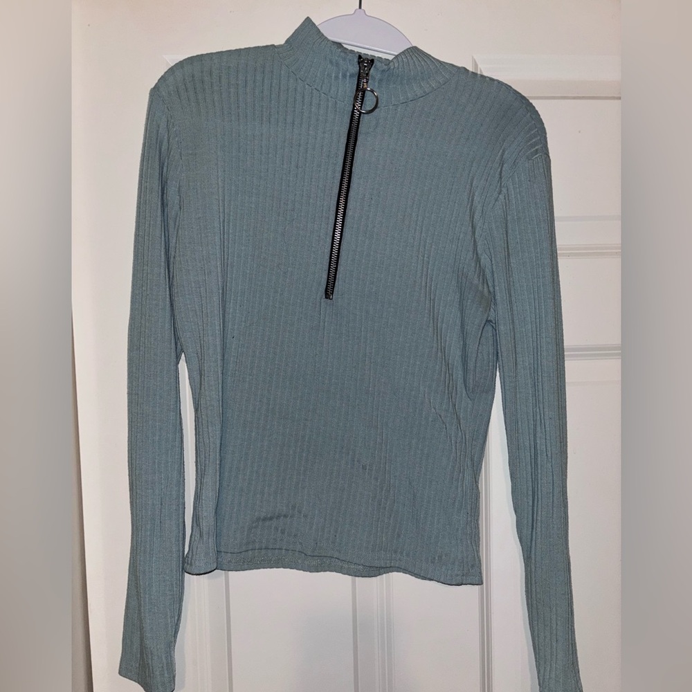 Nasty Gal Gray Long Sleeve Top with Zipper